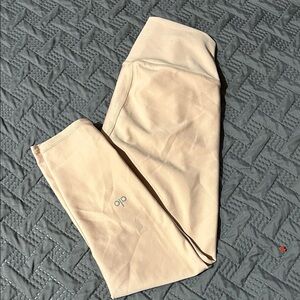 ALO Yoga Light pink Leggings